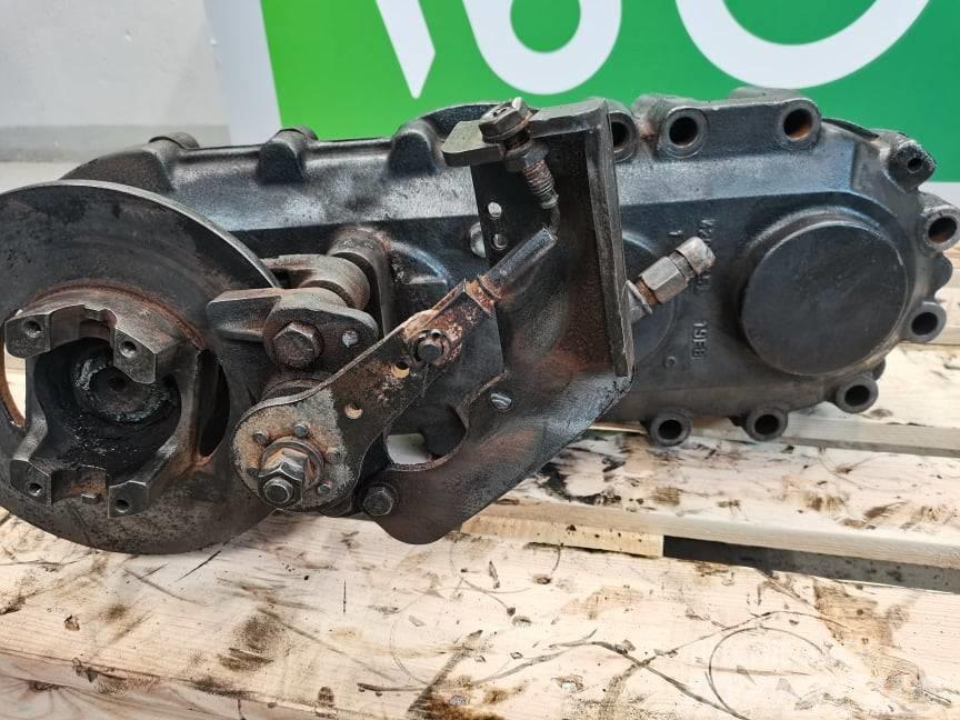 New Holland LM 1740 {Spicer 87530825} intermediate gearbox Gear