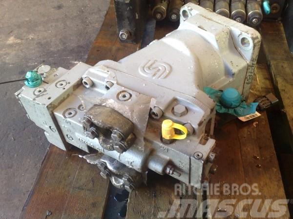 Timberjack 1270B Transmission pump and motor Gear