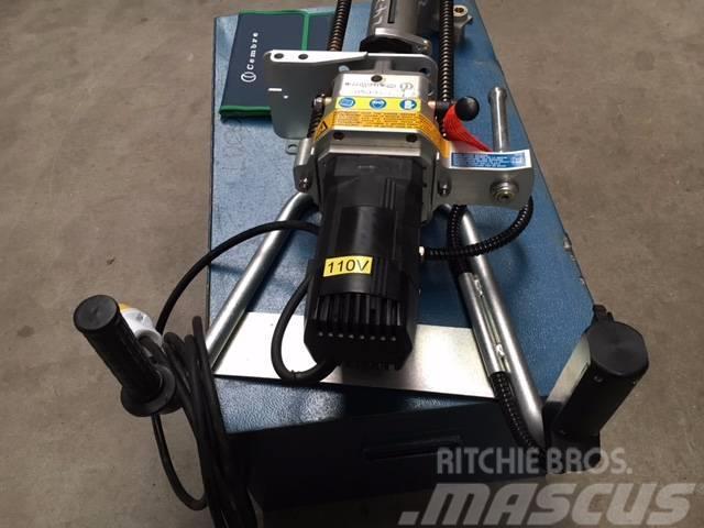  Cembre  Electric drilling machine for sleepers Skinnemaskiner