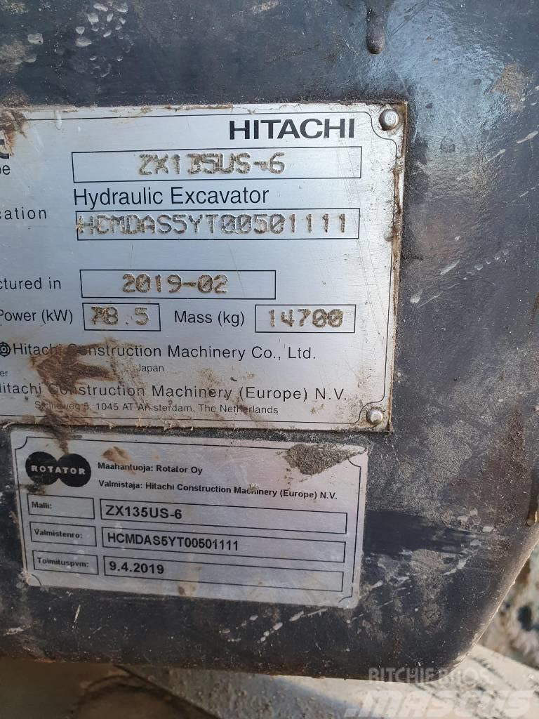 Hitachi ZX135US-BL6 Gravemaskiner på larvebånd