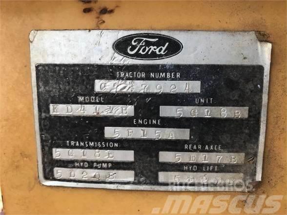 Ford 445A Læssemaskiner på hjul