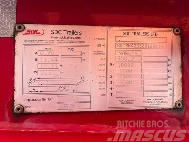 SDC TRAILERS Semitrailer Semi-trailer med containerramme