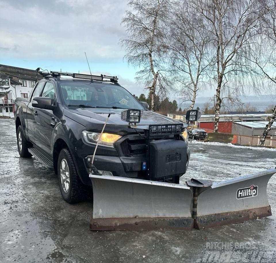 Ford Ranger with snowplow and sandspreader Varevogne