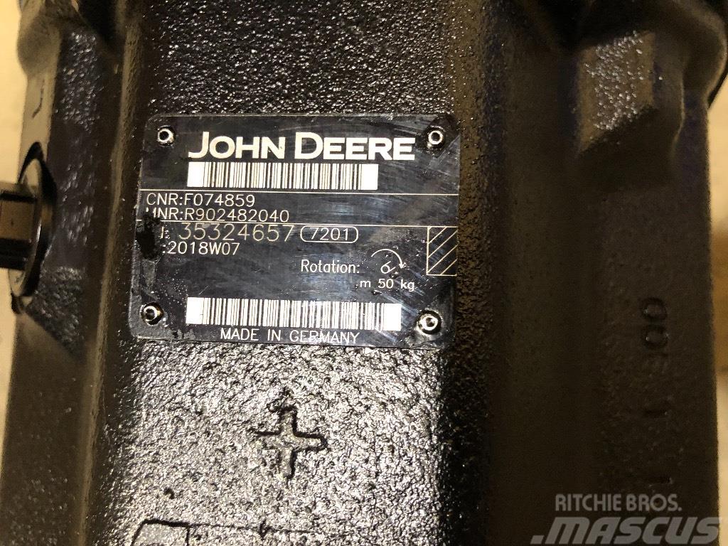 John Deere 810 E/F074859 Udkørselsmaskiner