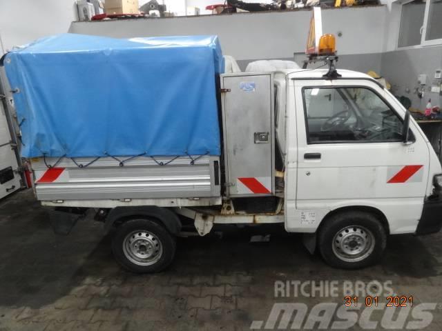 Piaggio Porter 1.3 benzyna 4x2 Pickup/Sideaflæsning
