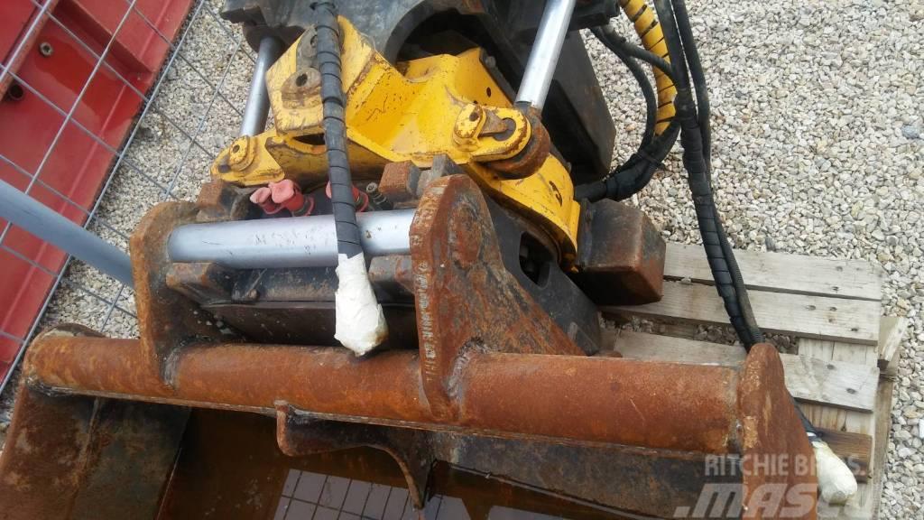 Engcon ROTORTILT EC 20 and ditch cleaning bucket 17-24t Hurtigkoblere