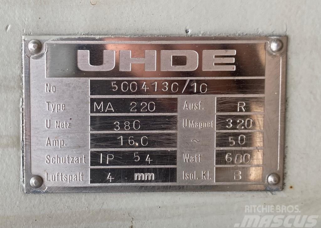  UHDE 1300 x 650 (600) Fødere
