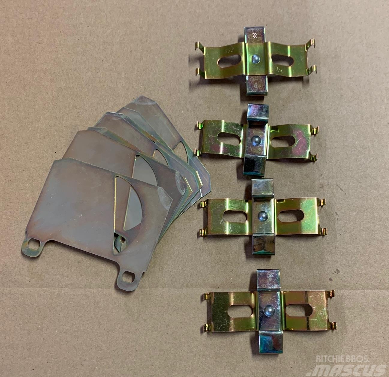 Deutz-Fahr Brake pad fixing kit 04349607, 0434 9607, 4349607 Bremser