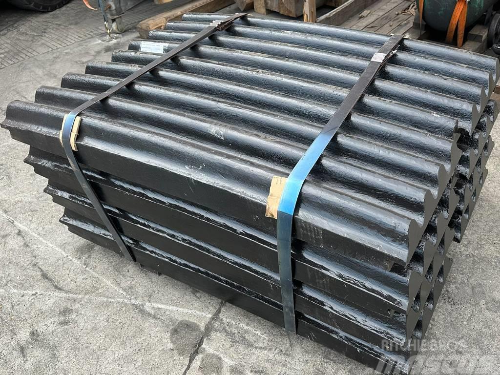 Kinglink Jaw Plate For Jaw Crusher CT2036 CT3042 Skærveknusere