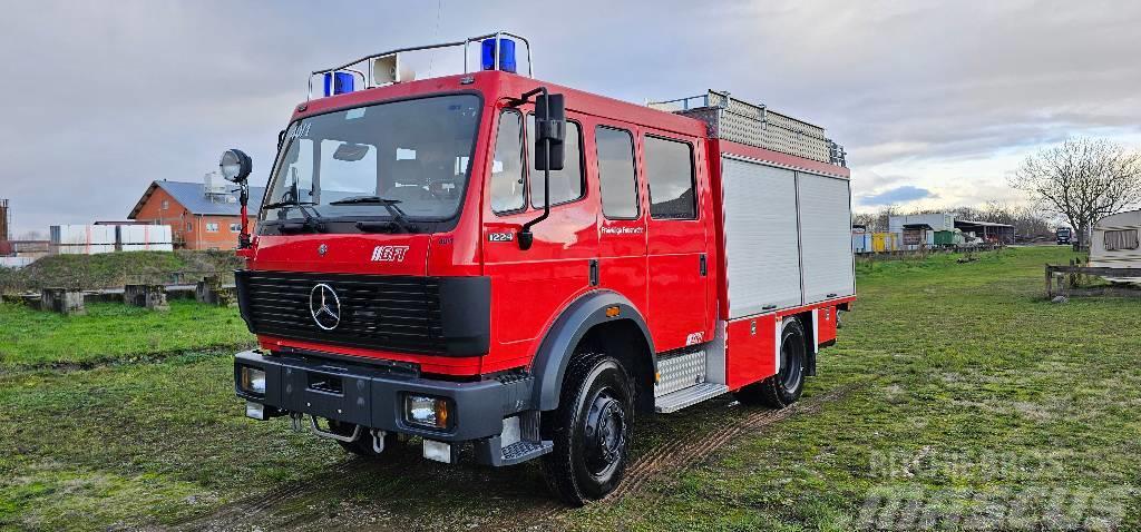 Mercedes-Benz 1224 AF 4x4  Feuerwehr Autobomba Firetruck Brandbiler