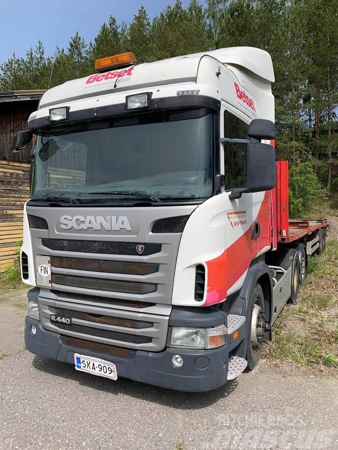 Scania R440 6X2*4 Trækkere