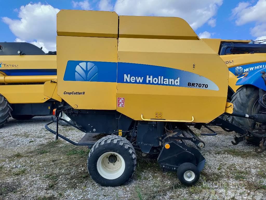 New Holland BR 7070 Rundballe-pressere