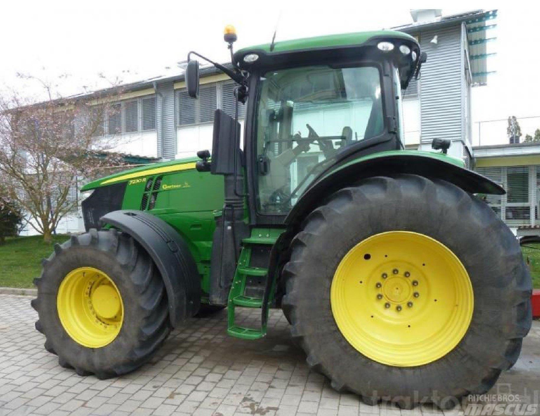 John Deere 7230R Traktorer