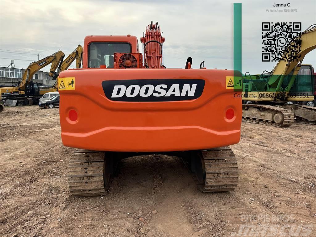 Doosan DX 120 Midi-gravemaskiner 7t - 12t