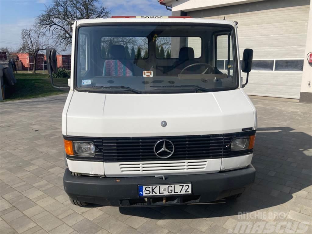 Mercedes-Benz ATEGO 611D Chassis