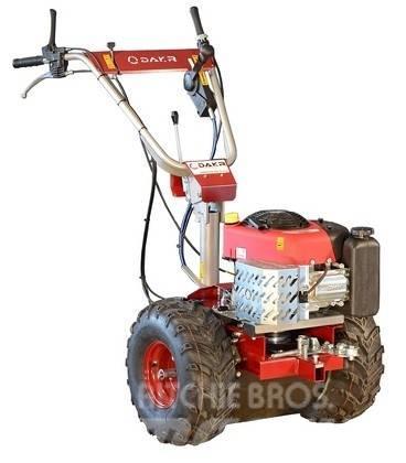  DAKR Panter FD-3 ECO Kompakte traktorer