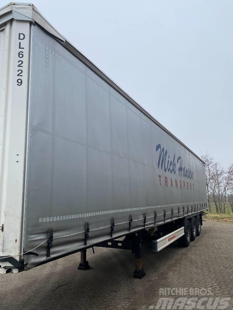 Kässbohrer Maxima KI-CS Standard Semi-trailer med Gardinsider
