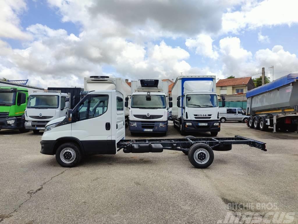 Iveco DAILY 35S16 Chassis