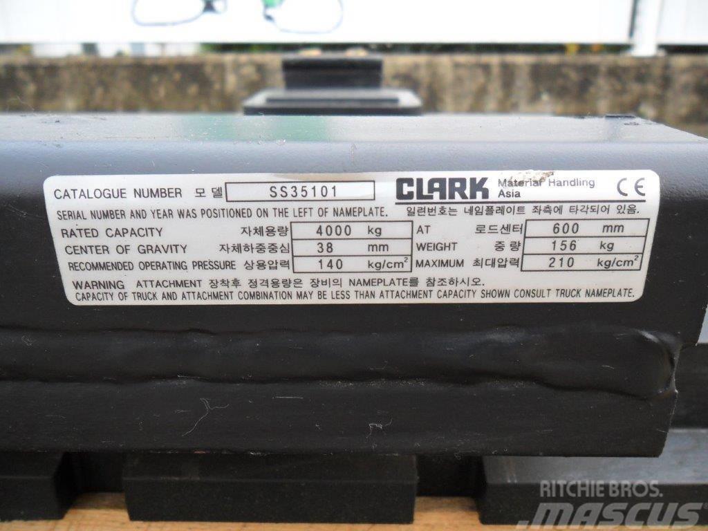 Clark Seitenschieber FEM3 - 1350mm Klemmer