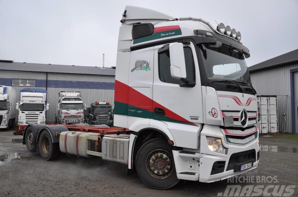 Mercedes-Benz ACTROS 2551 /  963-0-C Chassis