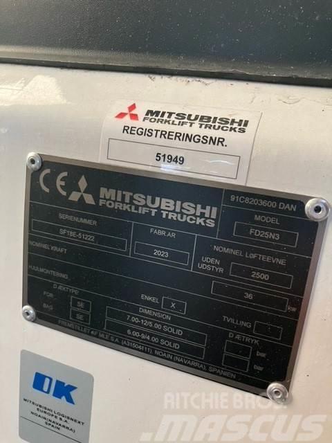 Mitsubishi FD25N3 Diesel gaffeltrucks