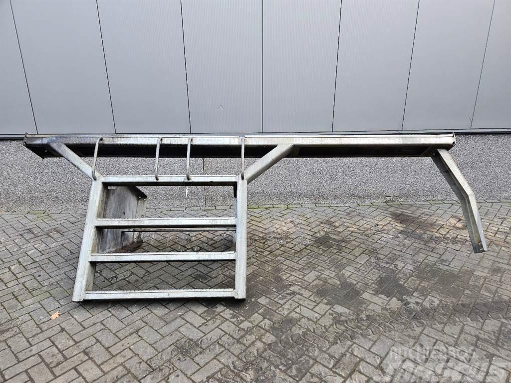 Liebherr LH80-94029453-Stair panel/Trittstufen/Traptreden Chassis og suspension