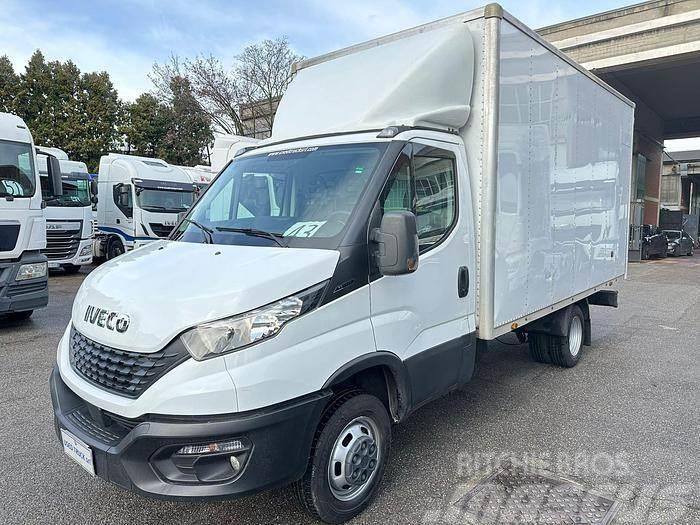 Iveco 35C14 Andre