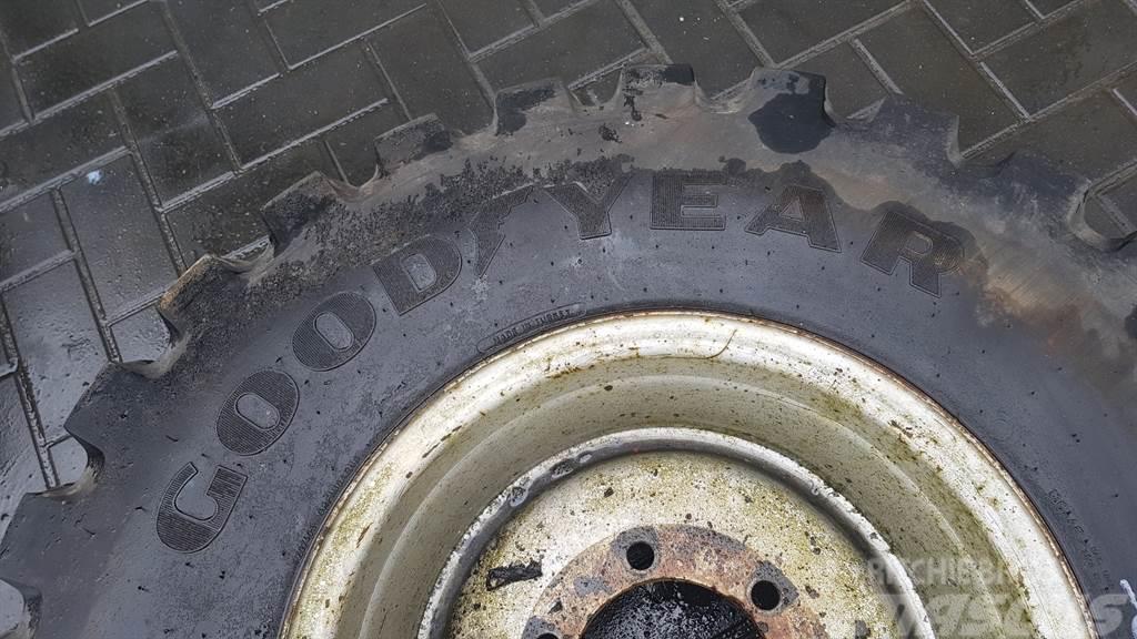 Goodyear 340/80-R18 IND - Tyre/Reifen/Band Dæk, hjul og fælge