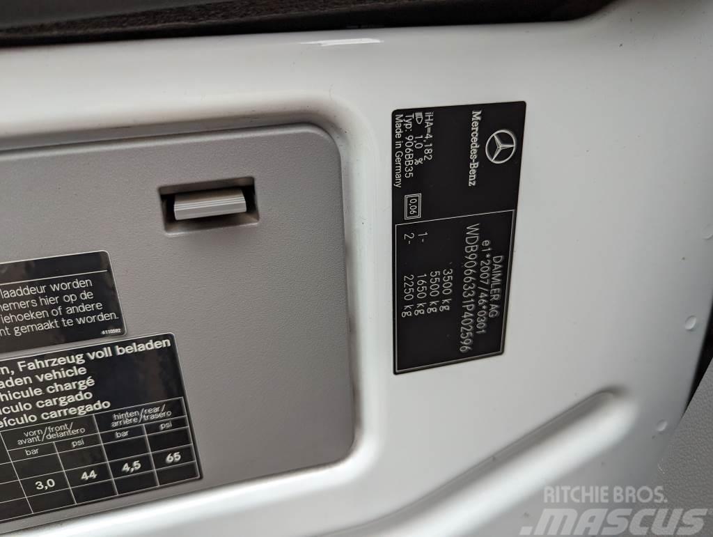 Mercedes-Benz Sprinter 311 CDI - Automaat - Airco - 4-Seizoens B Varebiler