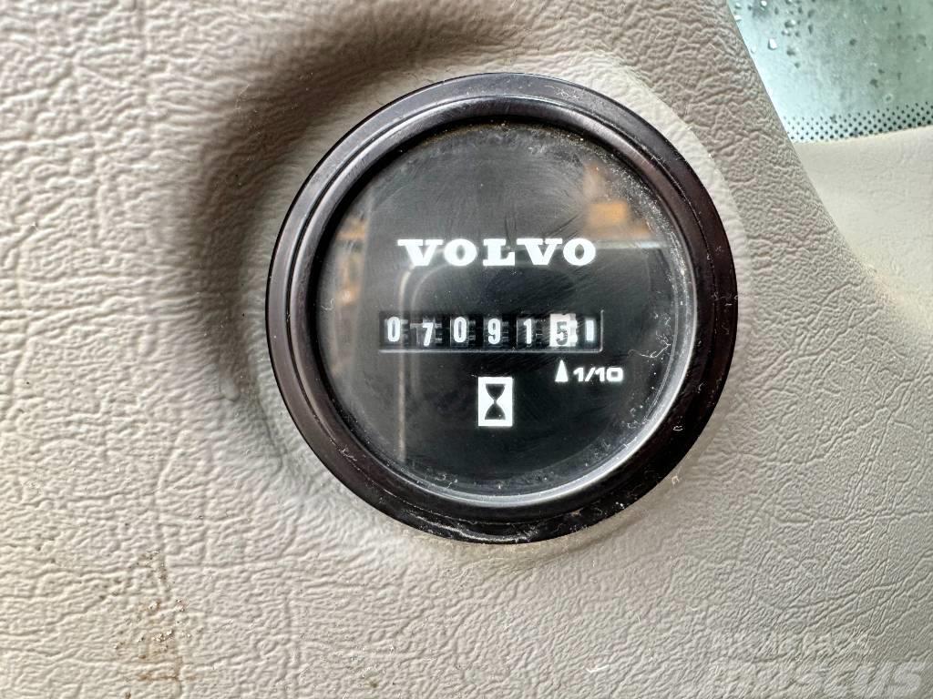Volvo EW140D Excellent Condition / Low Hours / CE Gravemaskiner på hjul
