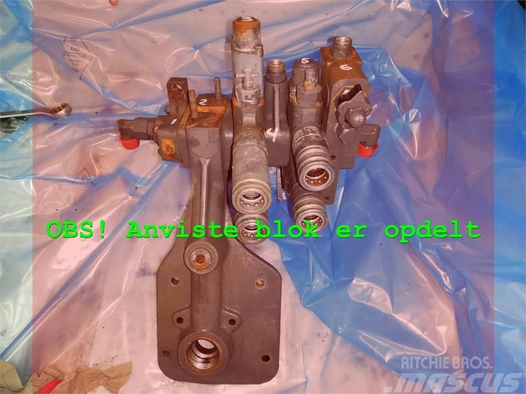 CLAAS Arion 420 Remote control valve Hydraulik