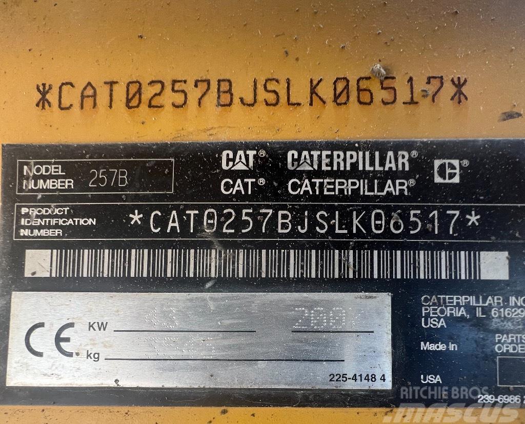 CAT 257 B *A REPARER*TO REPAIR* Minilæsser - skridstyret