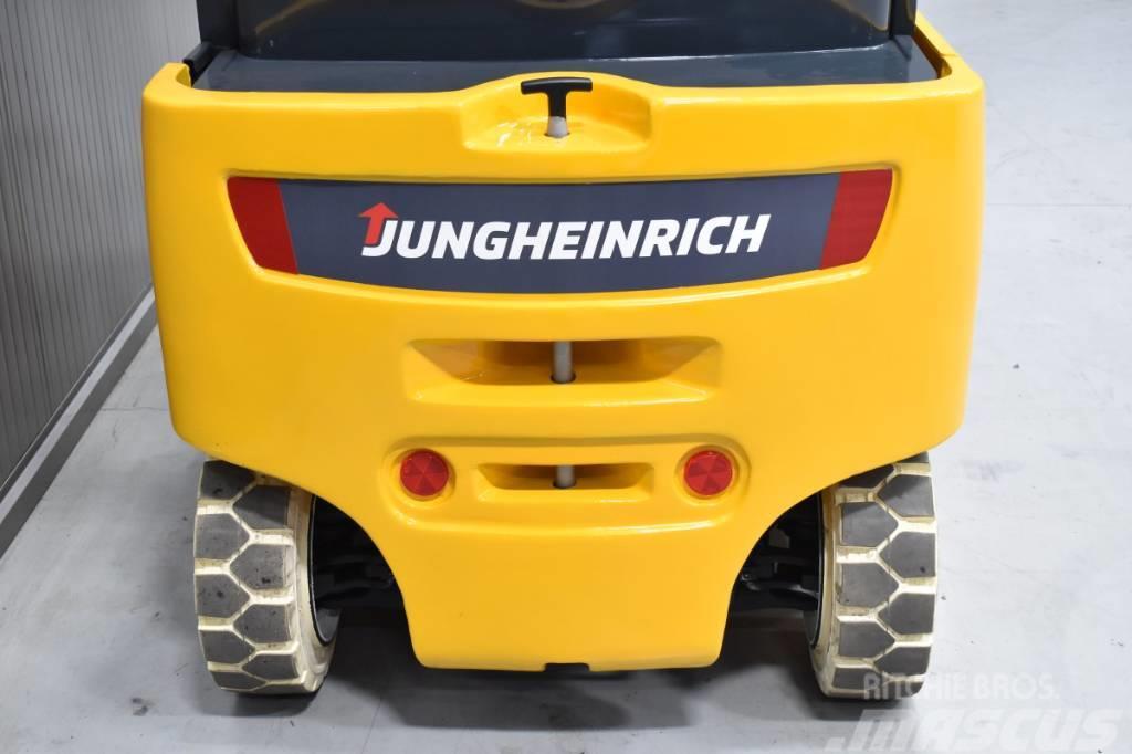 Jungheinrich EFG 320 El gaffeltrucks