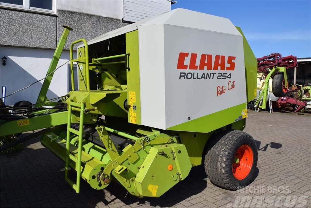 CLAAS Rollant 254 RC Rundballe-pressere