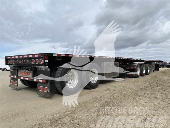 Doepker SUPER B FLAT DECK Semi-trailer med lad/flatbed