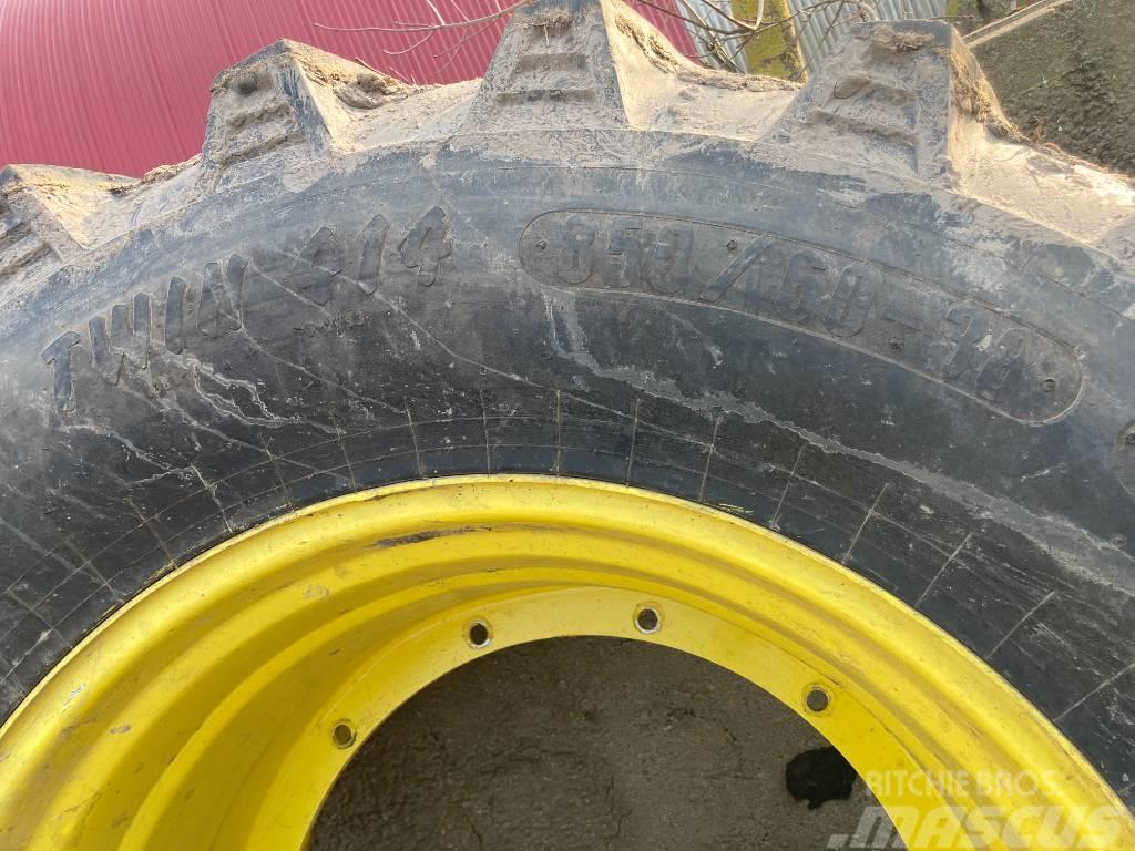 John Deere wide rims + trelleborg tyres Hjul, Dæk og Fælge