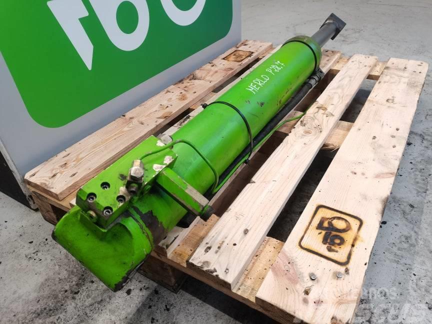 Merlo P 28.7 main cylinder Booms og dippers