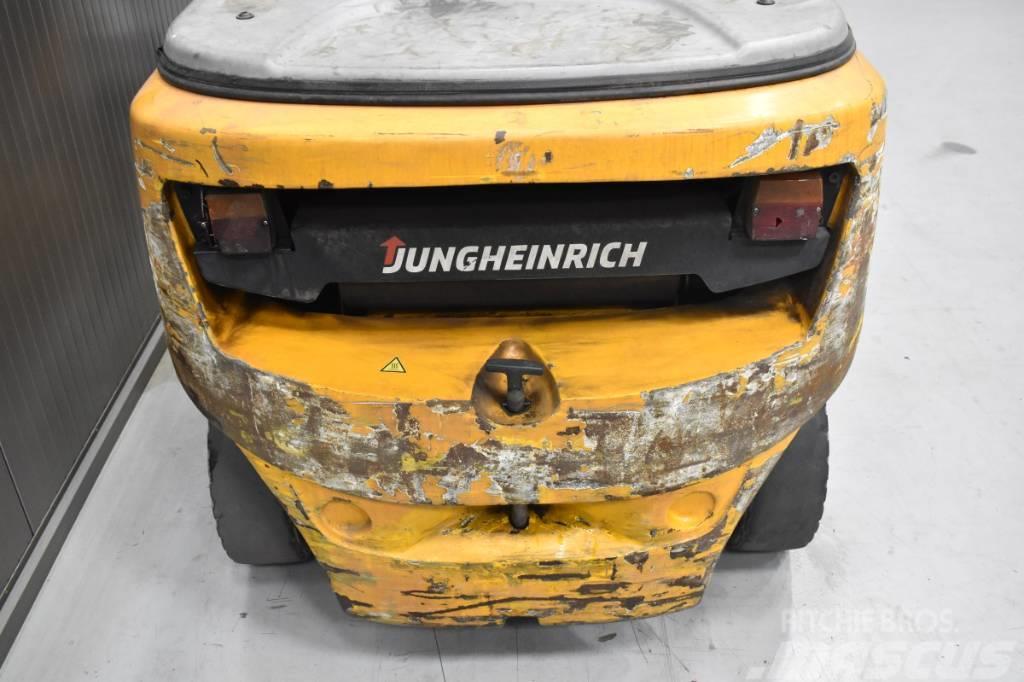 Jungheinrich DFG 425 Diesel gaffeltrucks