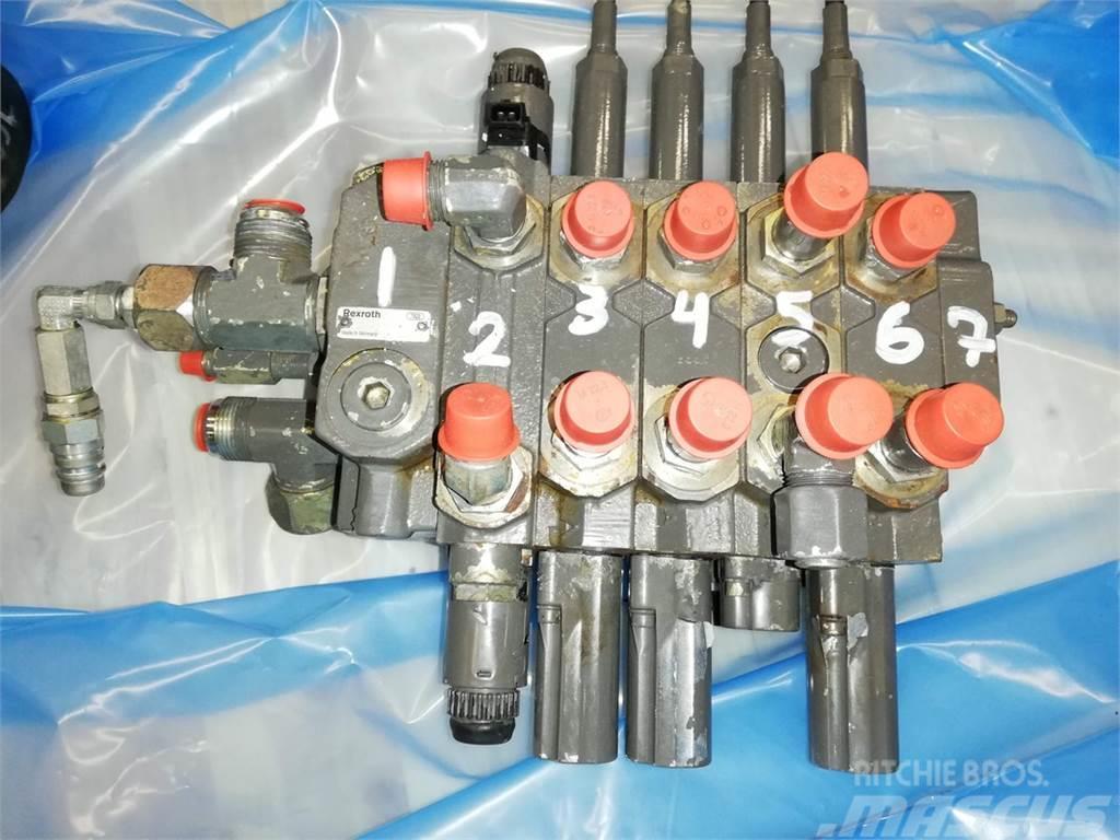 CLAAS Ares 836 Hydraulic lift valve Hydraulik