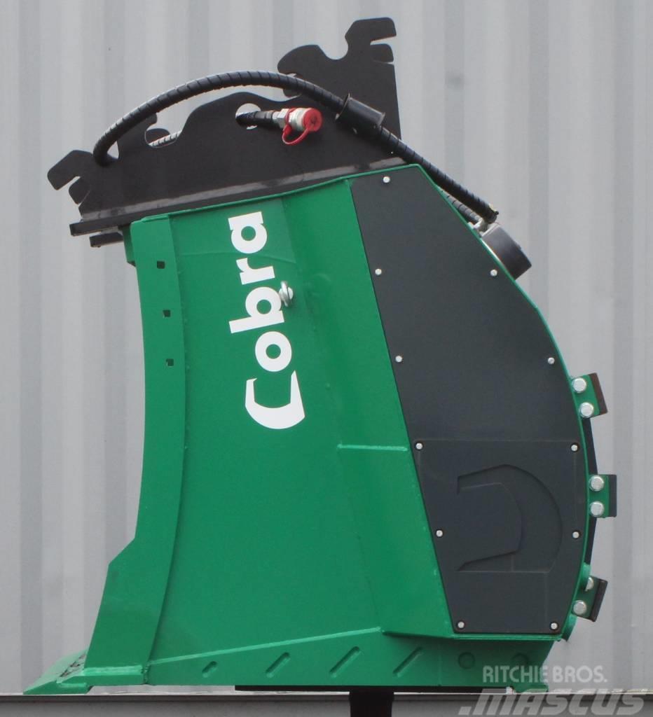 Cobra S3-90 0.8m3 zeefbak screening bucket grond menger Stengrebe