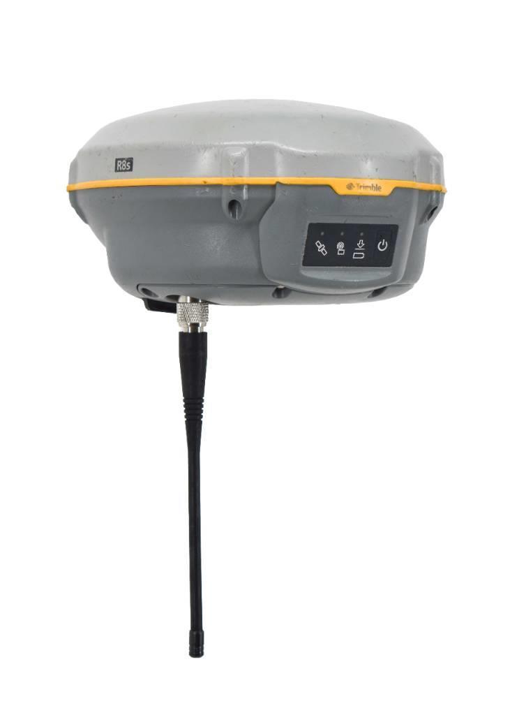 Trimble Single R8 Model S 410-470 MHz GPS Rover Receiver Andet tilbehør