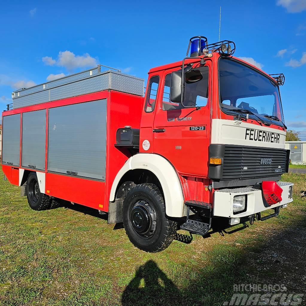 Iveco 120-23 RW2 Feuerwehr V8 4x4 Forsvar/Miljø