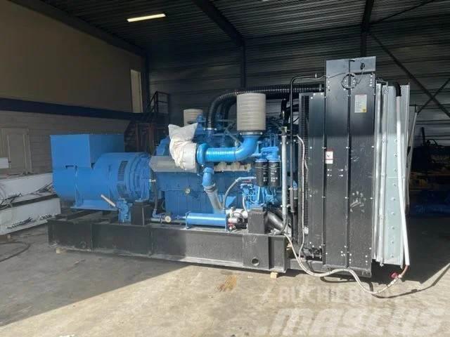 MTU 1000 KVA Generator 2x In Stock -(Like new !!) Andre generatorer