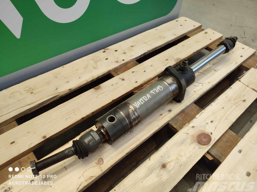 Valtra t213 steering actuator Chassis og suspension