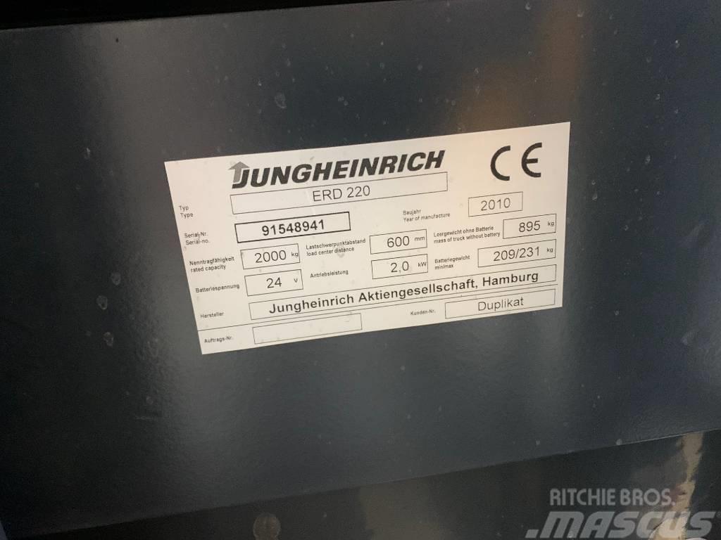 Jungheinrich ERD 220 PF Gaffelstabler med gående fører