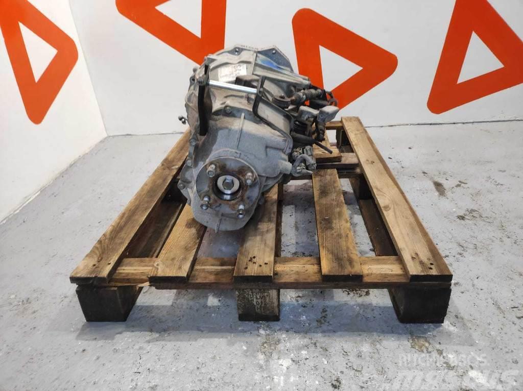 Nissan NT 400 Cabstar Gearbox 32010-LC62A / LOW MILEAGE Gearkasser