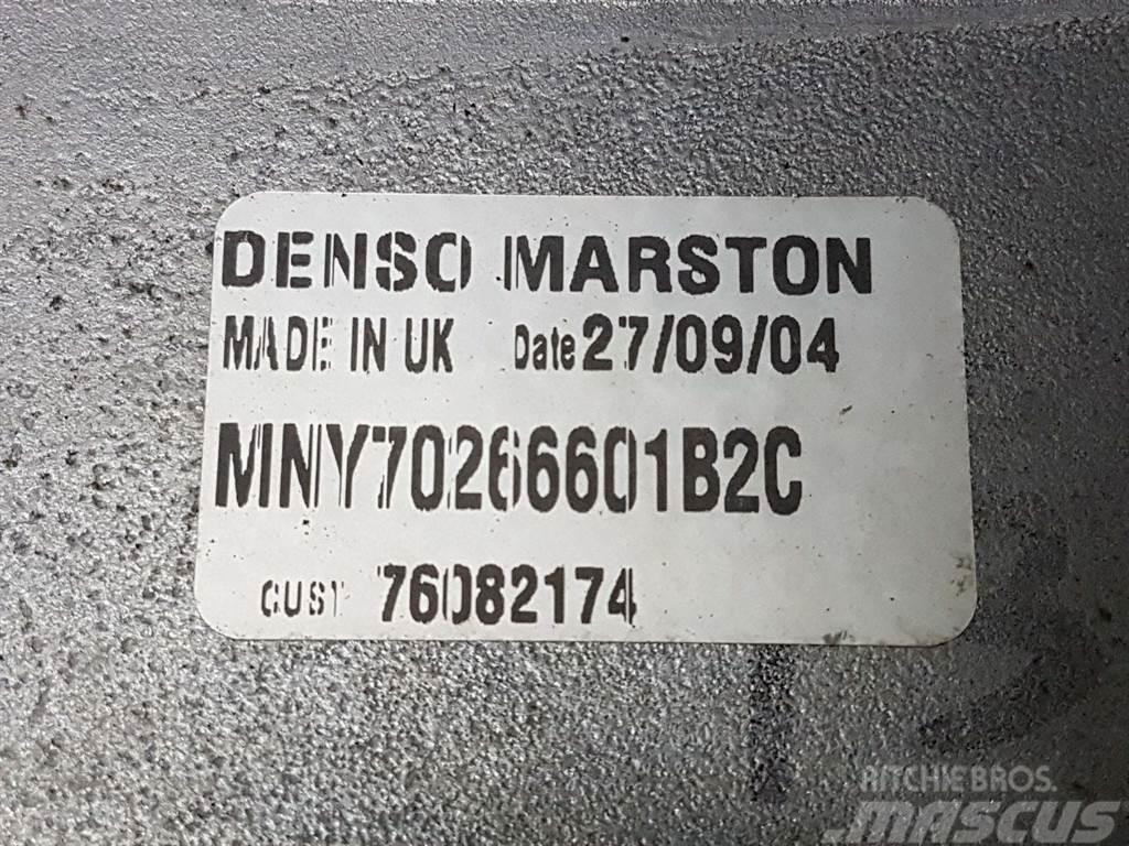 CASE 621D-Denso MNY70266601B2C-Airco condenser/koeler Chassis og suspension