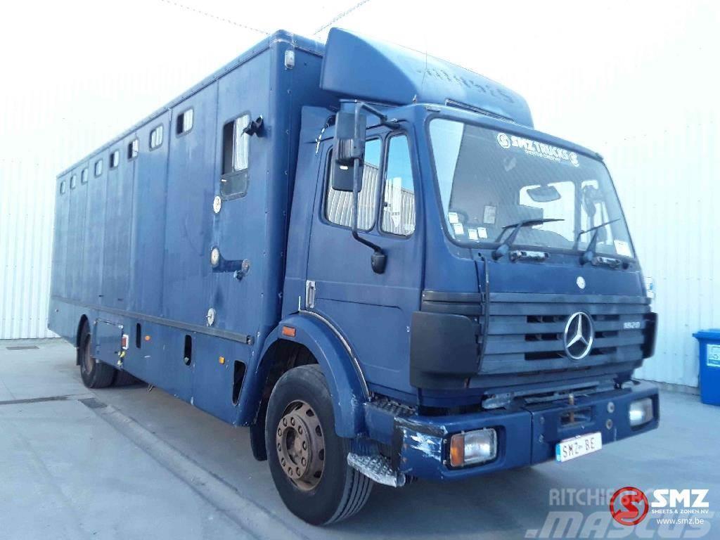 Mercedes-Benz 1820 RHD Lastbiler til dyretransport