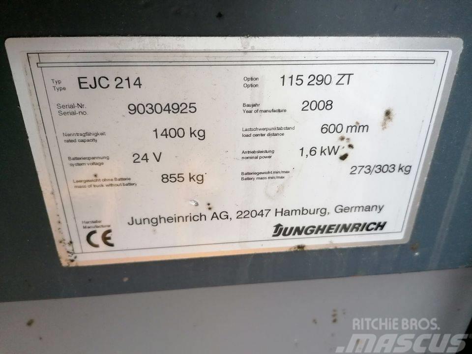 Jungheinrich EJC 214 Gaffelstabler med gående fører