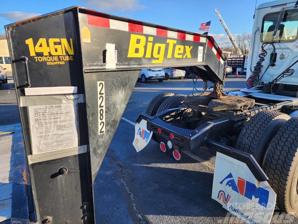 Big Tex 28' Flatbed Semi-trailer til Autotransport
